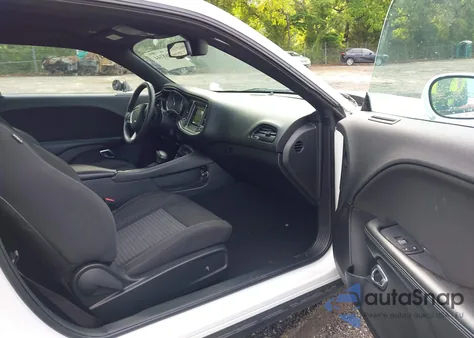 2019 Dodge Challenger Sxt from USA, damaged, VIN 2C3CDZAG4KH744611